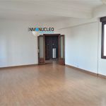 Rent 5 bedroom house of 200 m² in Oviedo
