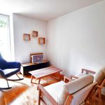 Rent 2 bedroom apartment of 44 m² in Nantes