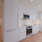 3 bedroom apartment of 785 sq. ft in Montreal