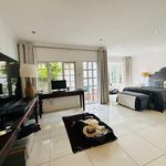 Rent 2 bedroom house of 428 m² in Ekurhuleni