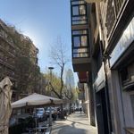 Rent 4 bedroom apartment of 60 m² in Barcelona