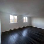 Rent 3 bedroom apartment in Ontario L4T 3M9