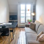 Rent 2 bedroom apartment of 28 m² in Paris