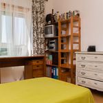 Rent 3 bedroom apartment in Adémia de Cima