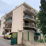 Rent 1 bedroom apartment of 19 m² in Montpellier