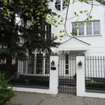Rent 1 bedroom house of 506 m² in Warszawa