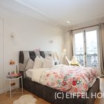 Rent 4 bedroom apartment of 236 m² in Paris
