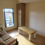 Rent 1 bedroom flat in Ferniegair