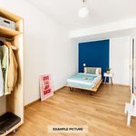 Rent a room of 131 m² in Berlin