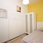 Rent a room of 90 m² in Barcelona