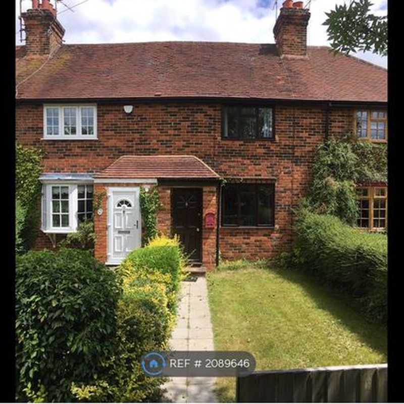 Terraced house to rent in Halfway Houses, Maidenhead SL6 Taplow