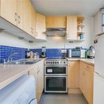 Rent 1 bedroom apartment of 45 m² in London
