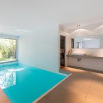 Huur 4 slaapkamer huis van 422 m² in Ixelles