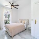 Rent 4 bedroom house of 436 m² in Nueva Andalucía