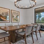 Rent 3 bedroom apartment of 184 m² in Flagstaff