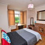 Rent 4 bedroom apartment in   Nottingham