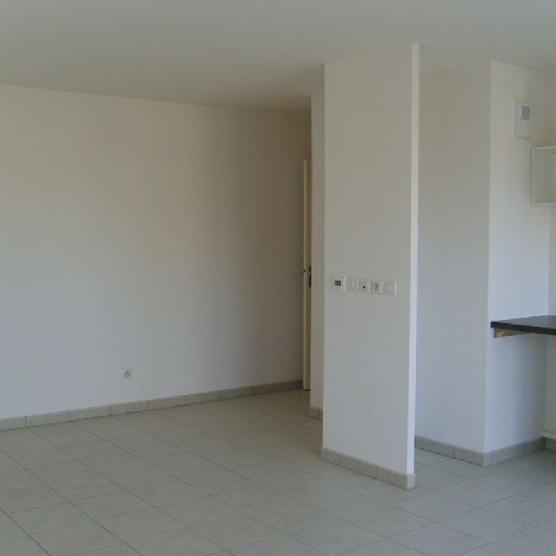Appartement 3 pièces - 55m² - ST BENOIT Saint-Benoît