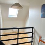 Rent 2 bedroom apartment of 64 m² in Croix