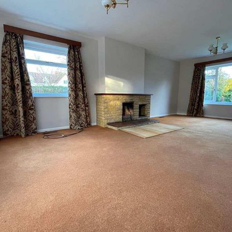 Detached house to rent in Rectory Close, Harvington, Evesham WR11