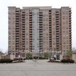 Rent 2 bedroom apartment of 73 m² in Mississauga