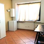 Rent a room of 1200 m² in Roma