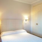 Rent 3 bedroom house of 180 m² in Marbella
