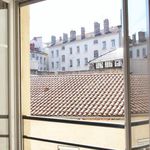Rent 2 bedroom apartment of 31 m² in Lyon