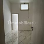 Rent 2 bedroom apartment of 40 m² in Naples
