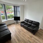 Rent 7 bedroom house in Leeds