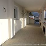 Affitto 4 camera appartamento di 85 m² in Borgo San Dalmazzo