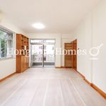Rent 2 bedroom apartment of 83 m² in Mid-levels West