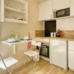 Rent 1 bedroom apartment of 29 m² in Fontainebleau