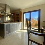 Rent 7 bedroom house of 580 m² in Marbella