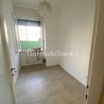 Affitto 3 camera appartamento di 83 m² in Brescia