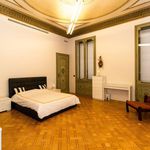 Affitto 6 camera appartamento di 330 m² in Torino