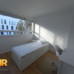 Appartement de 64 m² avec 1 chambre(s) en location à Rennes