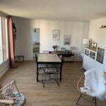 Rent 2 bedroom apartment of 66 m² in Versailles