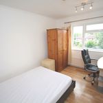 Rent 5 bedroom flat in Surbiton