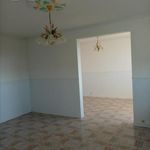 Rent 3 bedroom apartment of 740 m² in Jayac