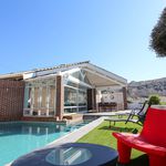 Rent 6 bedroom house of 225 m² in Marseille