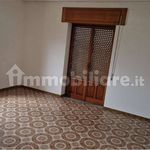 Rent 4 bedroom apartment of 120 m² in San Vitale I