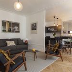 Appartement de 65 m² avec 2 chambre(s) en location à Paris