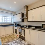 Rent 4 bedroom house of 250 m² in London