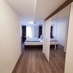 Rent 1 bedroom apartment of 75 m² in Dusseldorf