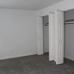 Rent a room of 97 m² in Warrenton