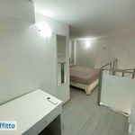 Affitto 2 camera appartamento di 30 m² in Napoli