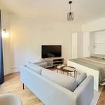 Appartement de 29 m² avec 1 chambre(s) en location à Clichy