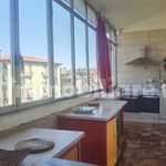 Affitto 5 camera appartamento di 80 m² in Viterbo