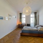Rent 2 bedroom apartment of 68 m² in Berlin