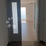 Najam 3 spavaće sobe stan od 95 m² u Rijeka